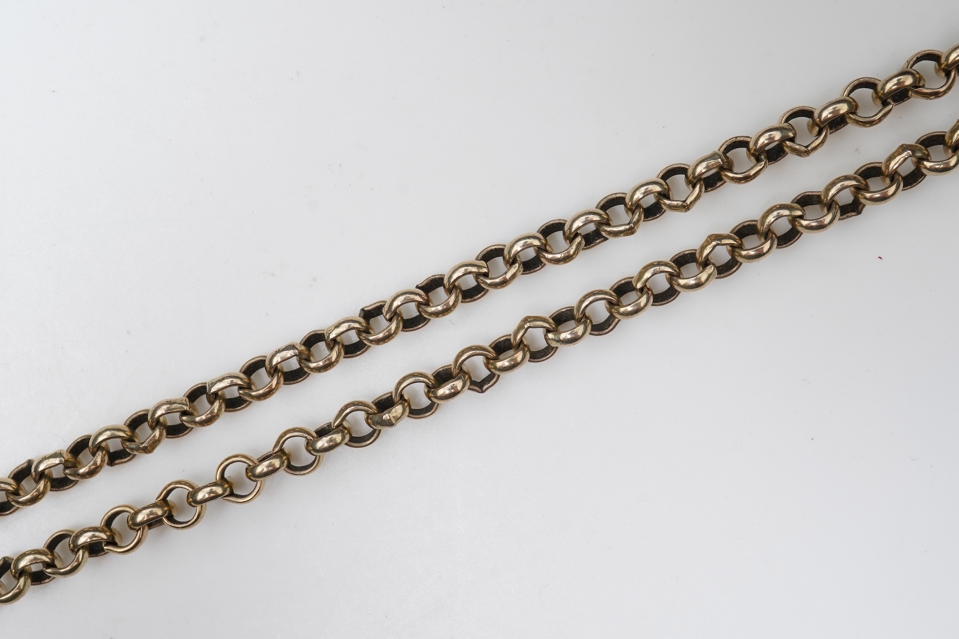 A 9ct gold chain necklace